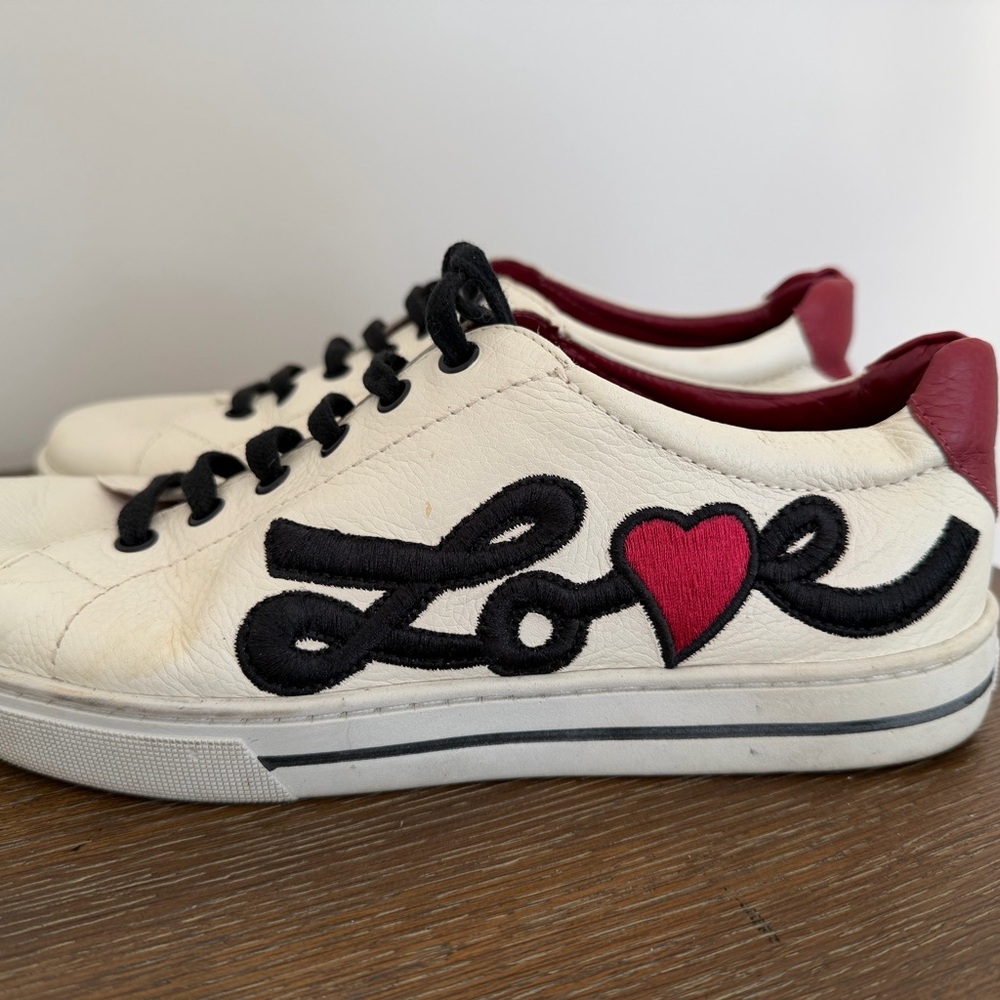Brighton Love me white Leather Sneakers w Hearts in a 9 - Picture 3 of 15